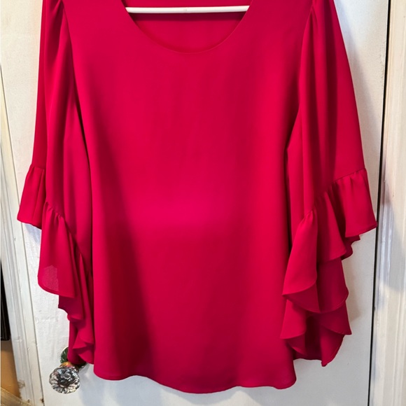 Chic Fuchsia Ruffle Sleeve Blouse - Picture 2 of 5